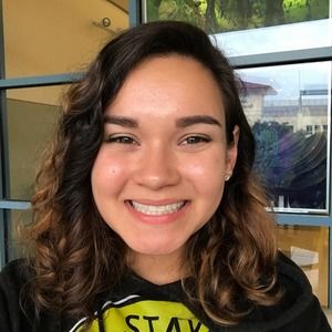 Meet your Posher, Breezy